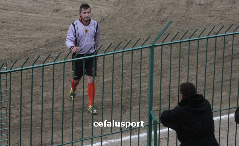 120310 stefanese 090y_tn.jpg